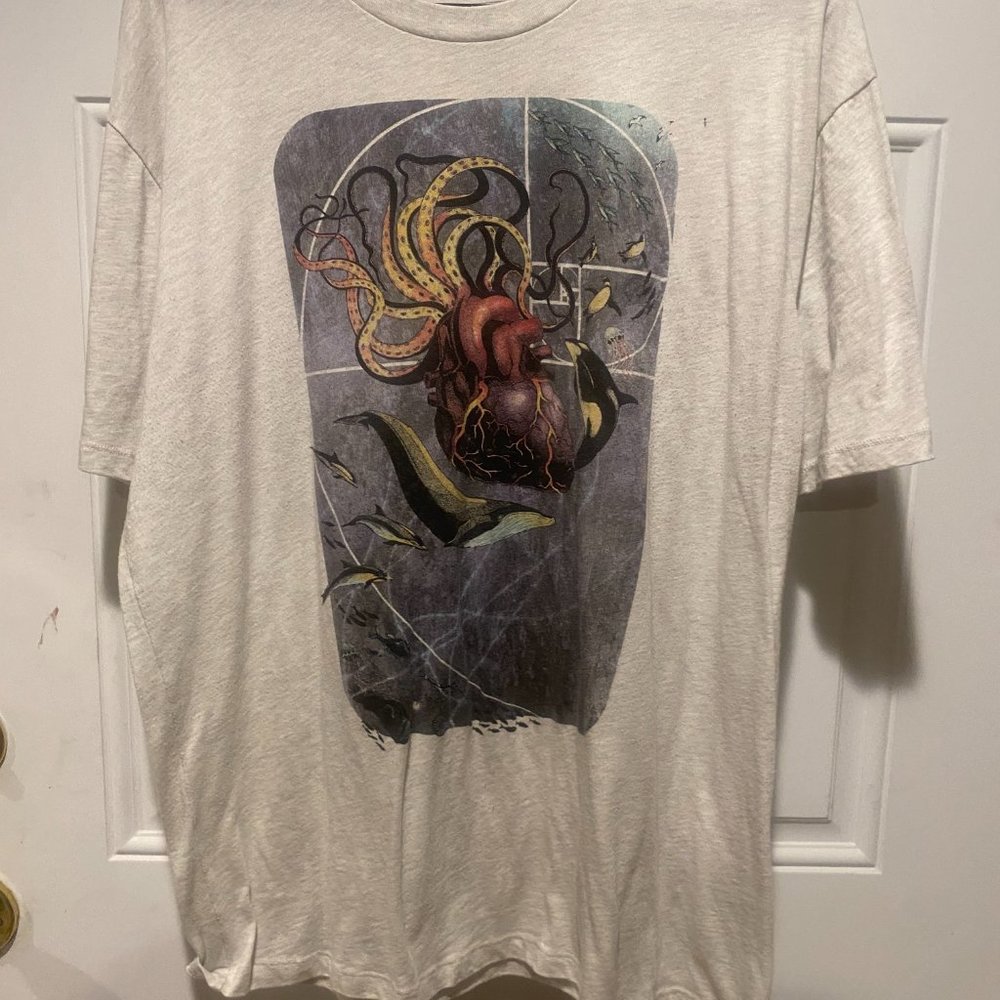 Octopus Graphic Tee